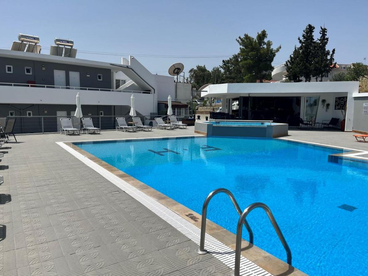 Family House Faliraki Studios Apartments Eksteriør billede
