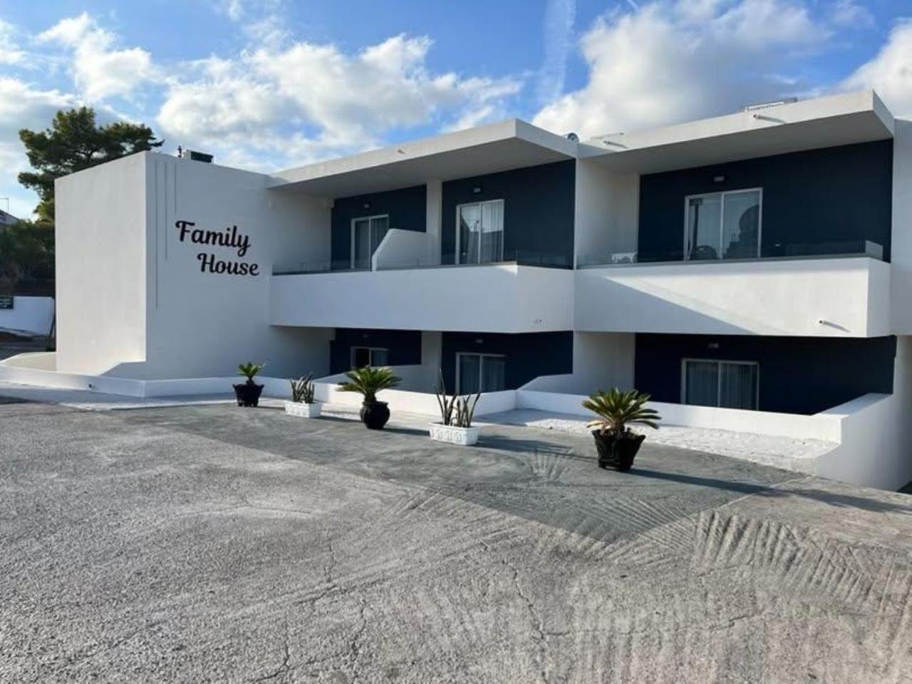 Family House Faliraki Studios Apartments Eksteriør billede