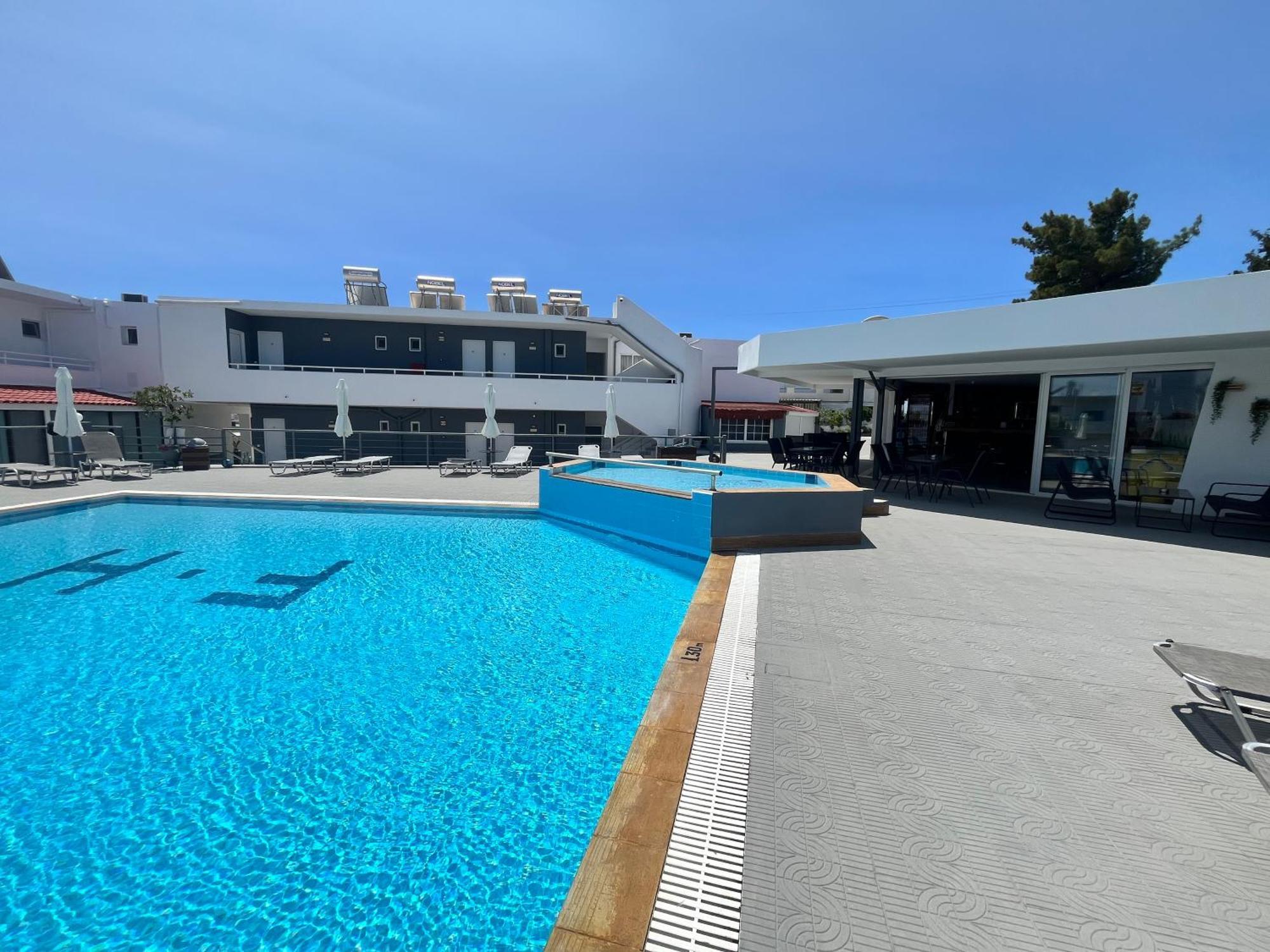 Family House Faliraki Studios Apartments Eksteriør billede